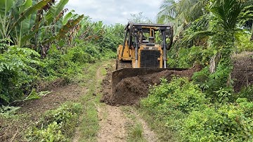 Amazing technology! The Caterpillar D6R XL bulldozer is opening up abandoned new roads