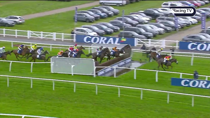LE MILOS strikes for the Skeltons in the 2022 Cora...