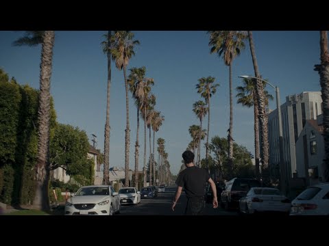 Putar postcard from L.A. - Oscar Anton