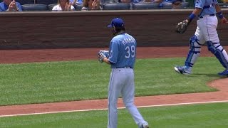 CLE@KC: Hammel collects first strikeout in the 1st