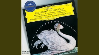 Video thumbnail of "Berlin Philharmonic Orchestra - Tchaikovsky: The Nutcracker (Suite) , Op. 71a, TH. 35 - IIc. Russian Dance (Trepak)"