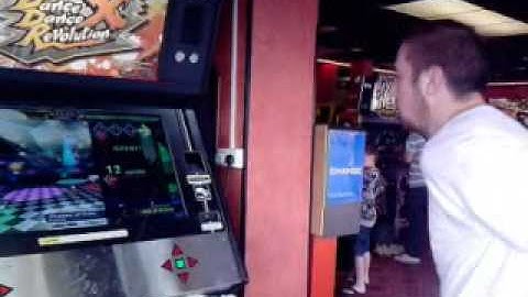 Highflyer tries DDRX - Shades of Grey