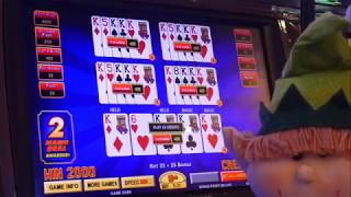Pala Casino: Magic Deal Poker Slot Machine with Pala's Casino Elf screenshot 4
