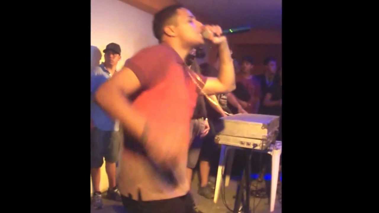 Mc Daleste Na Orange Bh Ultimo Show Em Belo Horizonte - YouTube