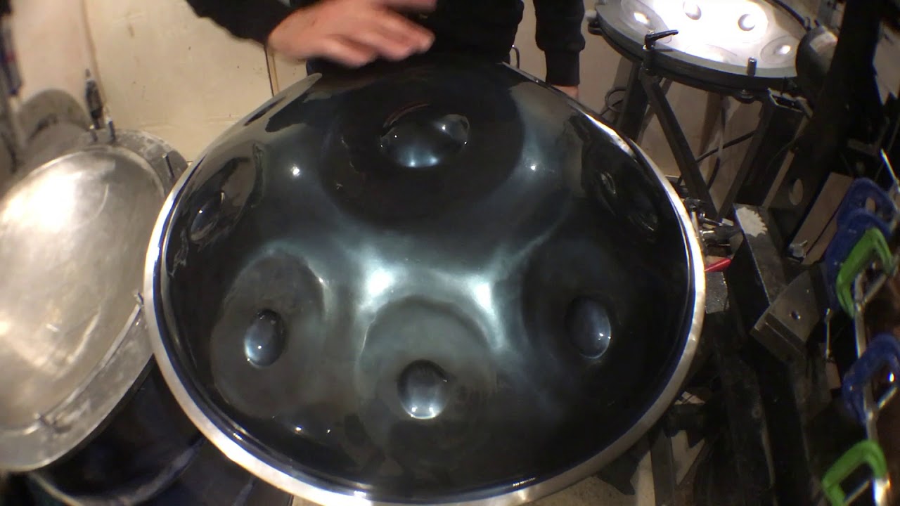 Tāla Handpans D Kurd