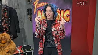 FANTASMA MAGIC  Ring on String trick with Anja