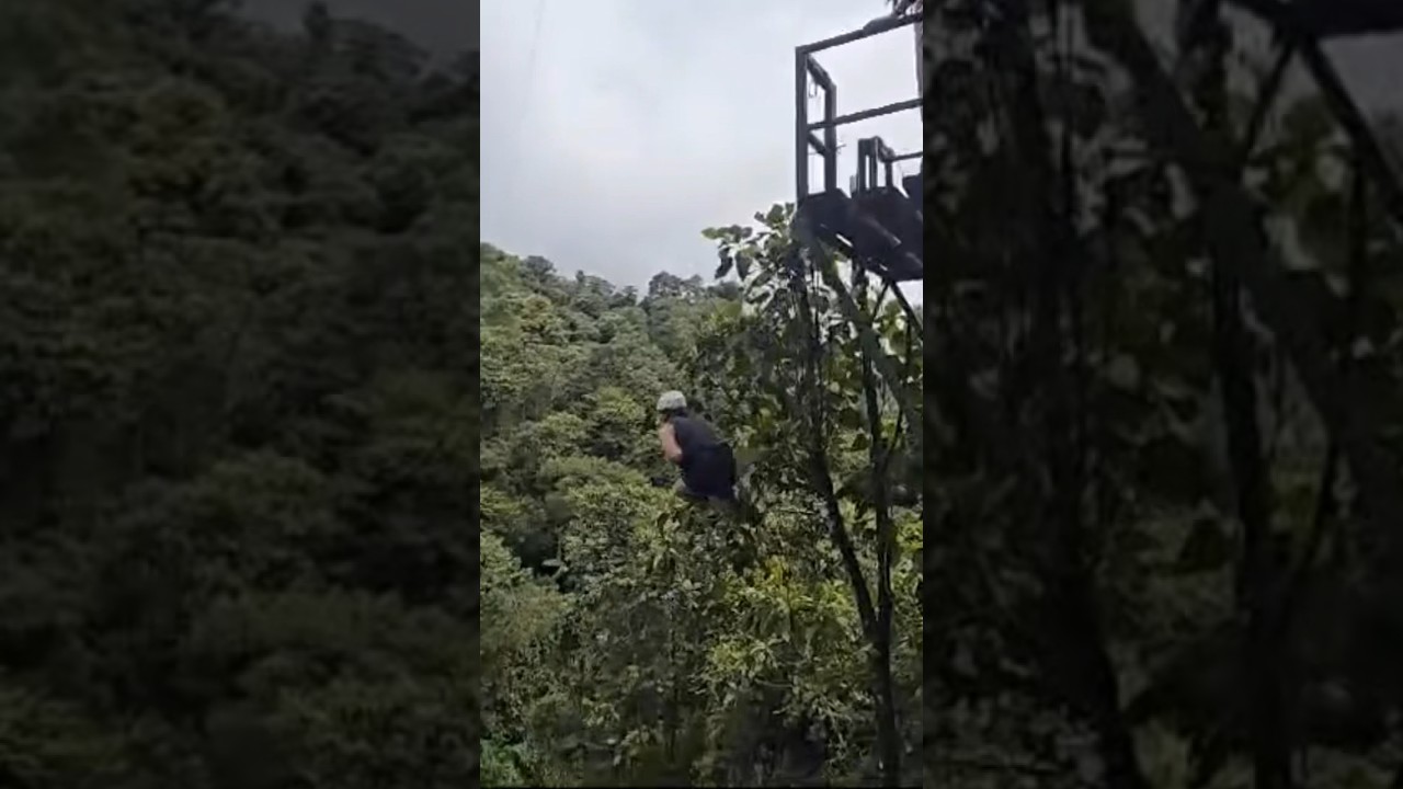 bungee jumping in Ecuador 🇪🇨￼