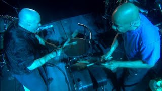 Conversation with Two Stools - Genesis 2007 (Phil Collins &amp; Chester Thompson)