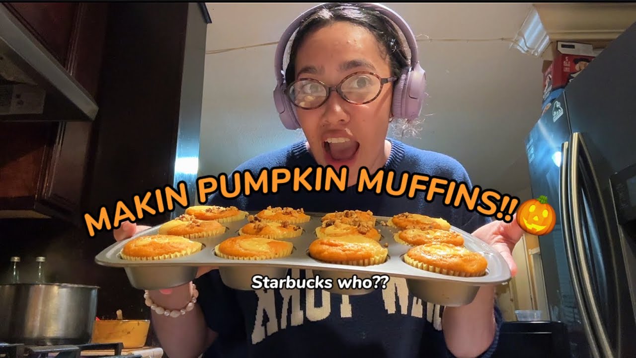I made the Famous Starbucks Pumpkin Muffins at Home!!