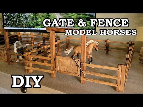 Breyer Schleich Fence and Gate / Corral / Model Horse Barn & Stable