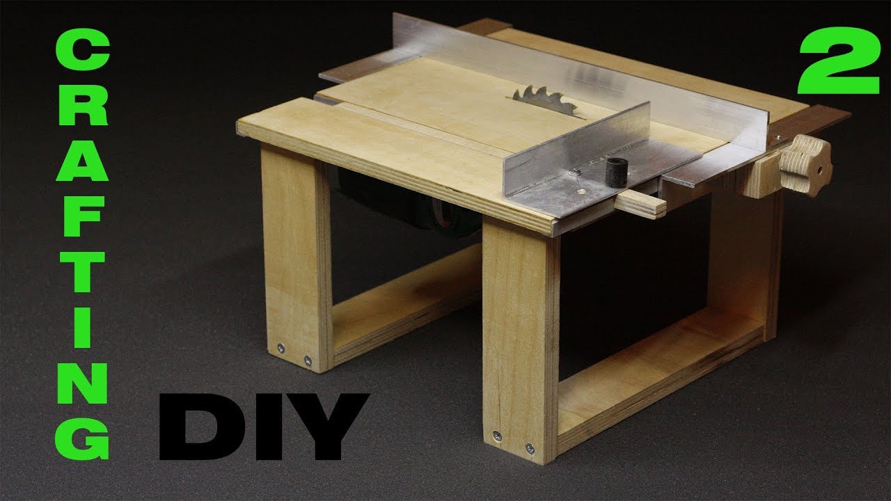 ⁣DIY. Делаем мини циркулярный станок. Mini saw table. Часть 2. Каретка и параллельный упор