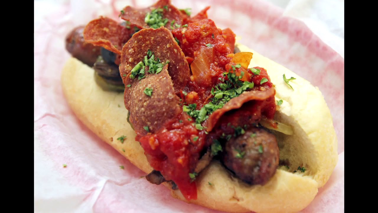 Food Dude Mutts serves up gourmet hot dogs with a side of culture change