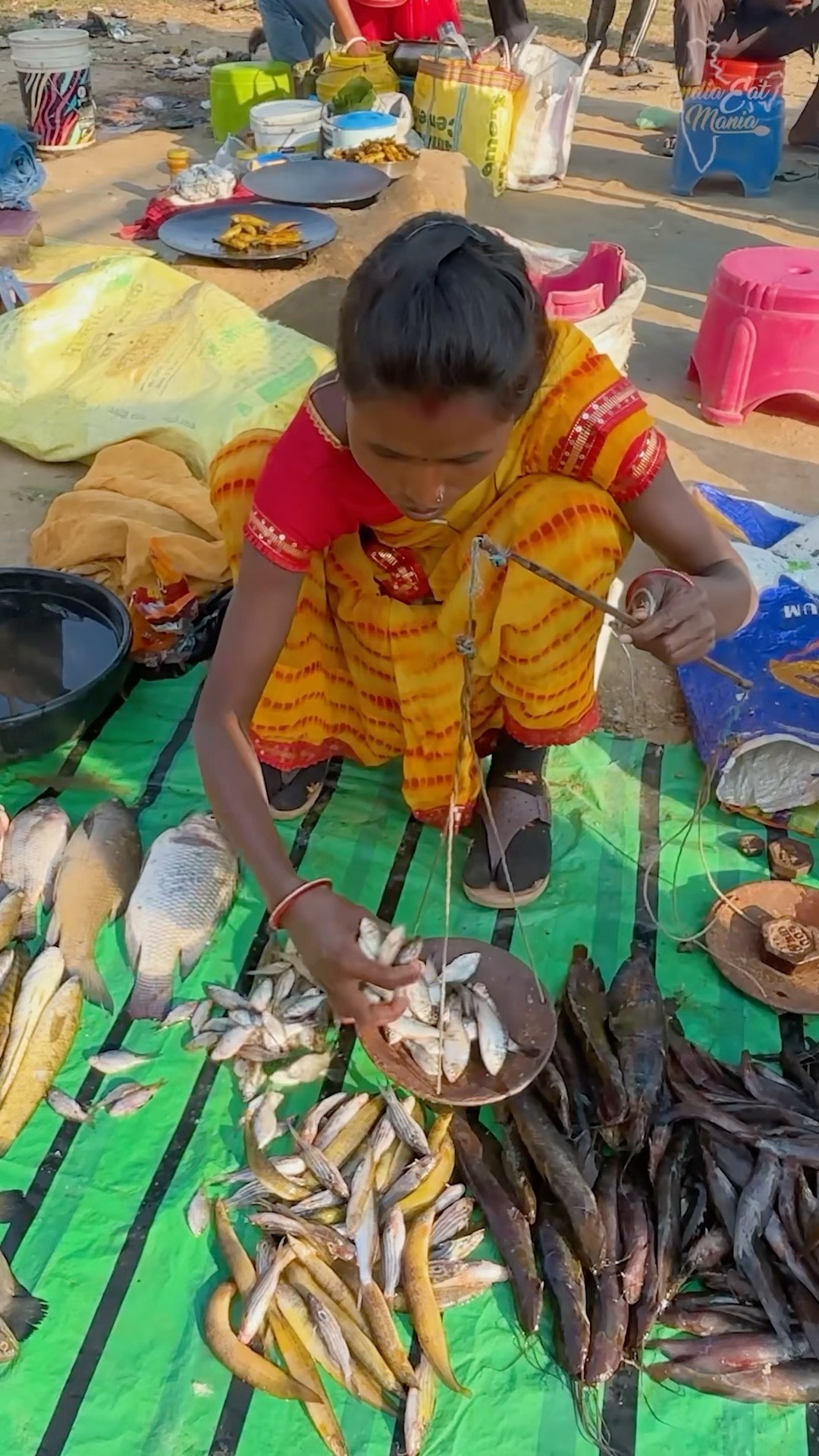 Adivasi Style Tawa Fish Fry In Ranchi Rs. 40/- Only #jharkhand #shorts