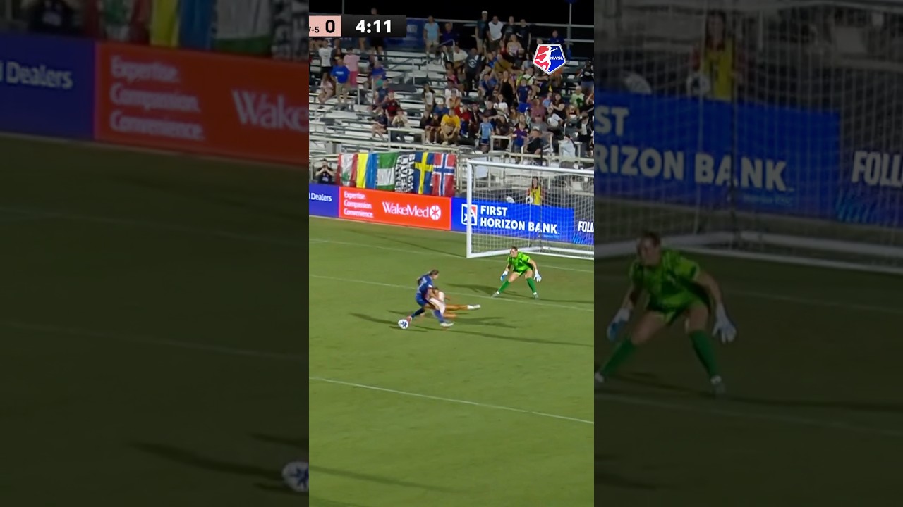 Just Sarah Gorden things 💅 #nwsl # #soccer #football