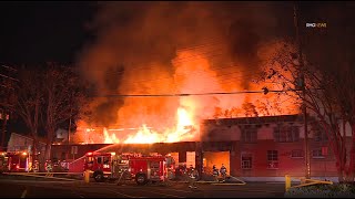Large Commercial Fire - Battalion 13  - LA County Fire Department in Vernon, CA