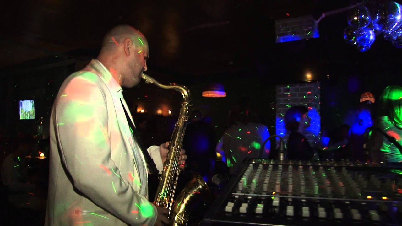 Артем Чернов Саксофон ( СПБ) Россия Michael Feller DJ (TLV) Israel 