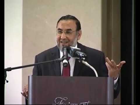 لحظة الإعلان عن فوز الشبخ يوسف معاطى بمسابقة المزمار الذهبى