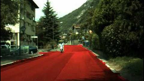 DiploDoc Sequence 3 - Road detection using Automated Random Walker