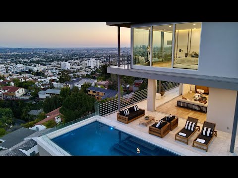 Video: Rumah di LA Dengan Pemandangan Panorama Dramatis: Mandeville Canyon Residence