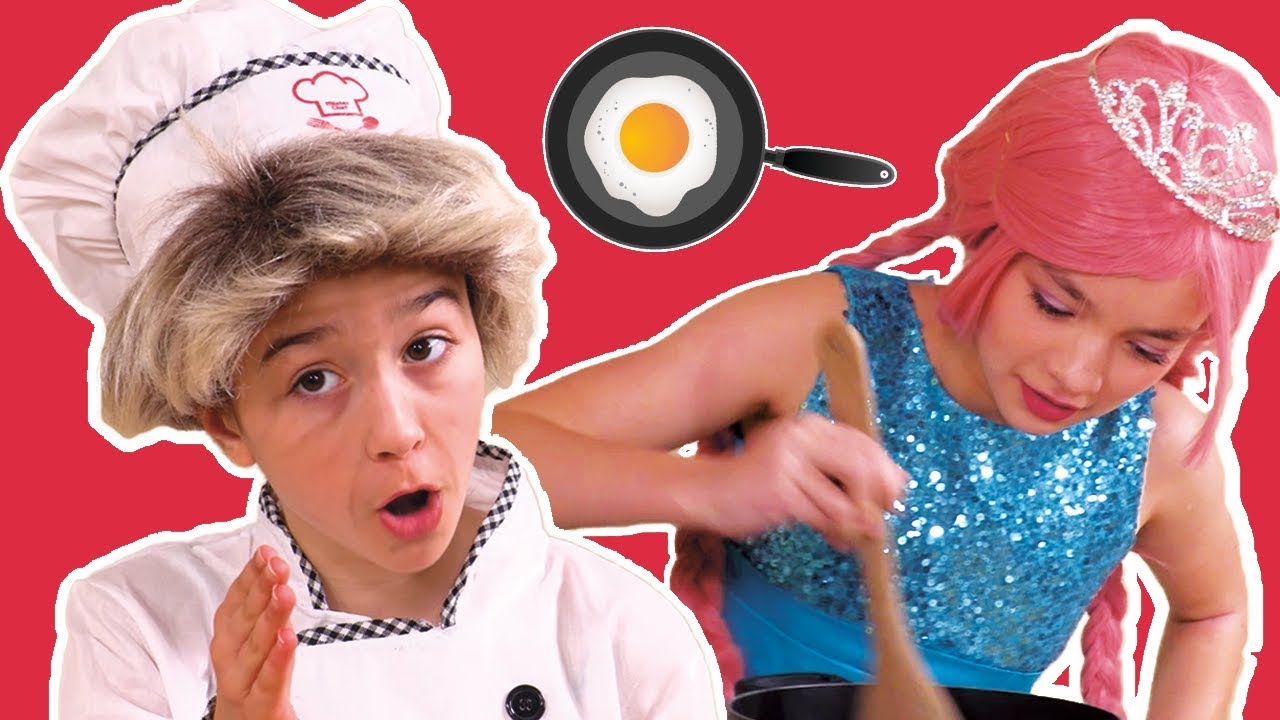 Cooking Master! 🍽️ ⭐1-Hour Compilation ⭐Princesses In Real Life | Kiddyzuzaa - WildBrain
