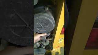 259D CAT,  Can you say HELLO SERVICE !!!!! # AIR FILTER