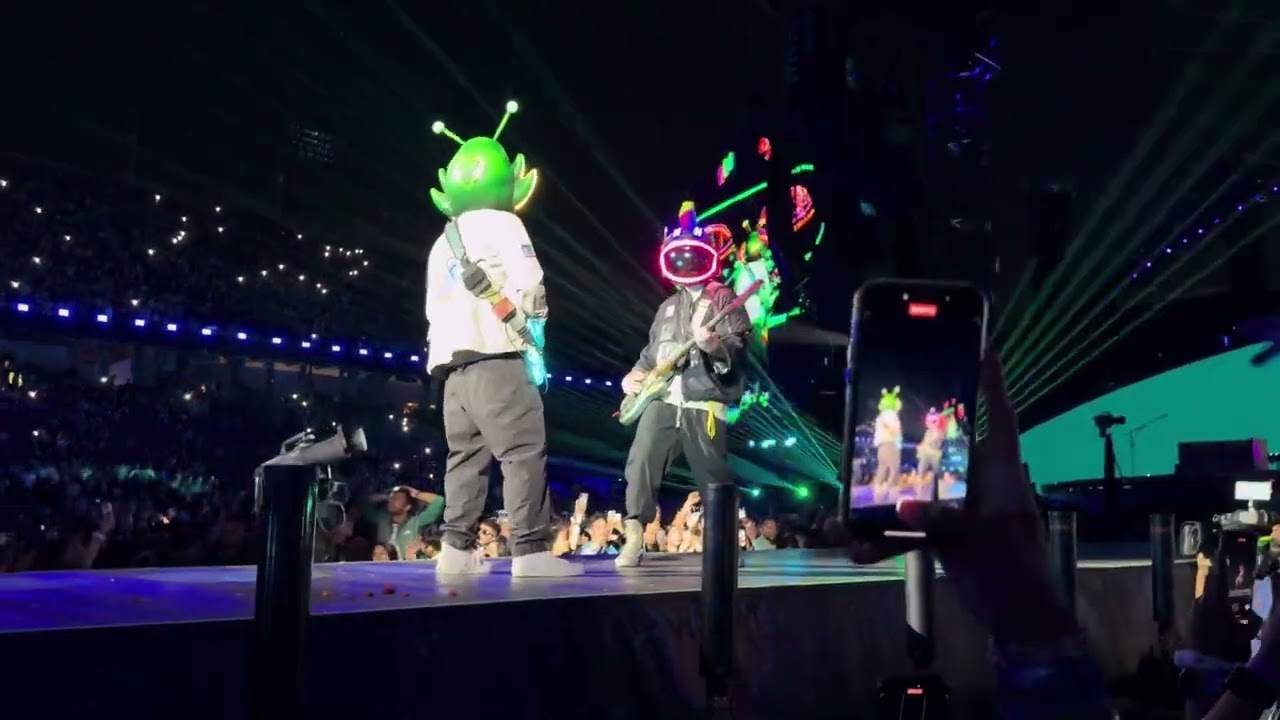 Coldplay “∞ (Infinity Sign) / Something Just Like This” live Stanford 2025