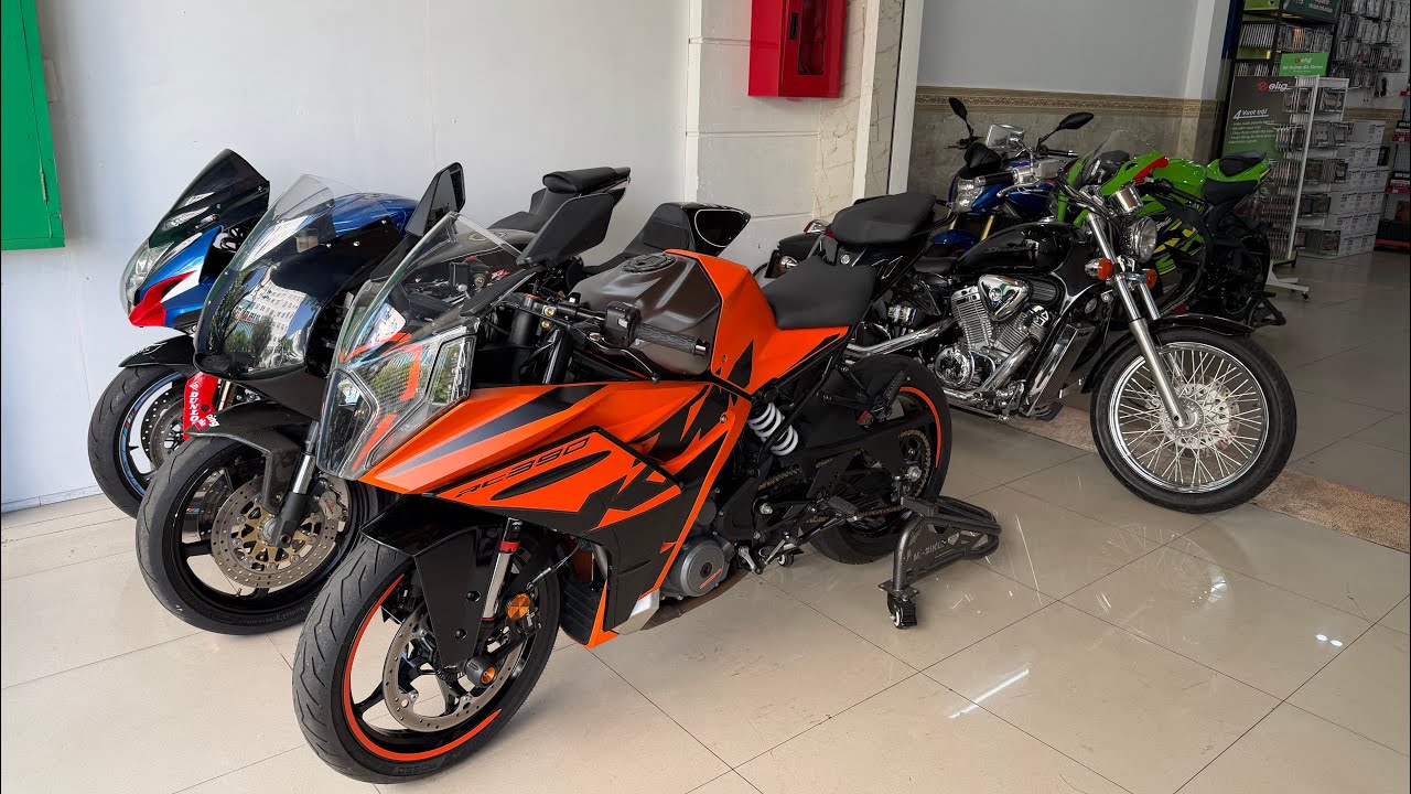 Còn vài chiếc xe cuối năm , giá cực tốt