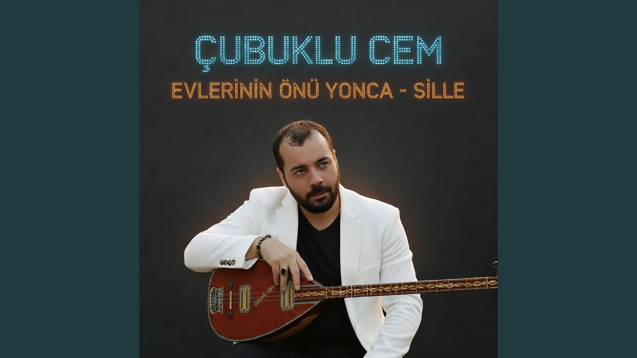 Evlerinin Önü Yonca / Sille