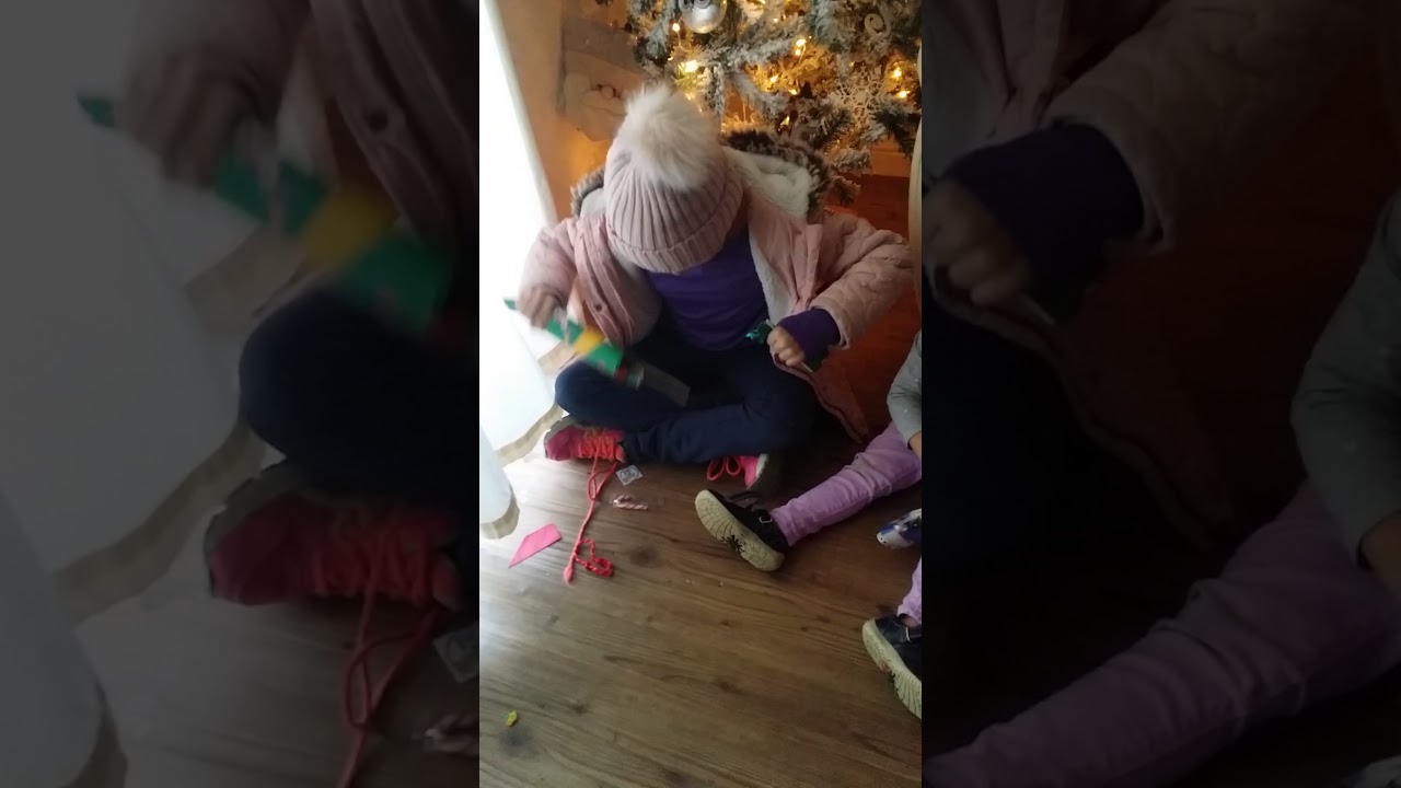 Christmas traditions around the world Christmas crackers! UK Tradition! - YouTube