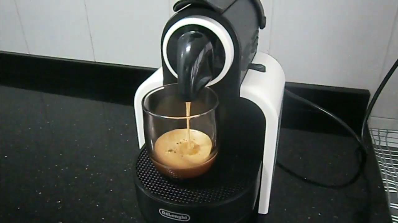 Nespresso очистка от накипи. Кофемашина de'Longhi Nespresso Essenza en 97. Кофемашина Delonghi Nespresso Essenza en 97 w. Кофемашина Delonghi en 97.w капсулы. Кофемашина Delonghi Nespresso капсульная en97.