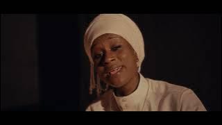 Déborah Ngama - Uwasalwa (Official video)