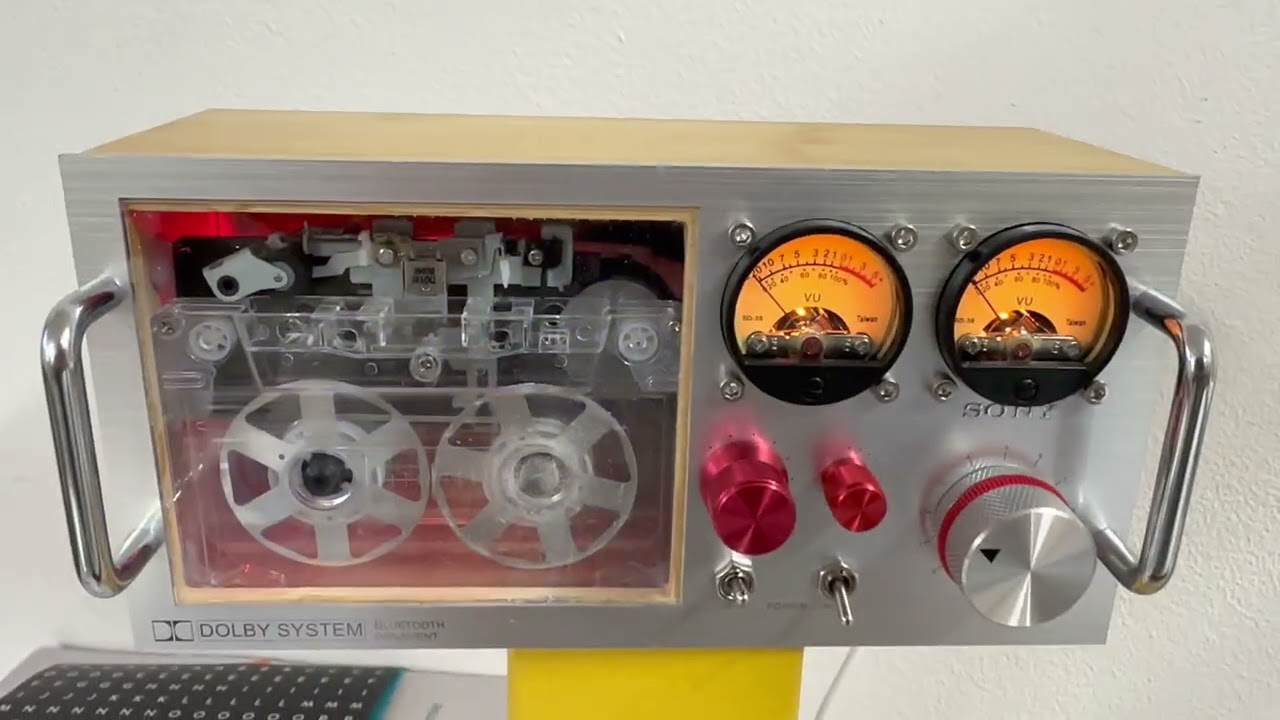 Douk Audio Vintage Audio Analyzer MIC Pick-up Retro - DON'T BUY IT