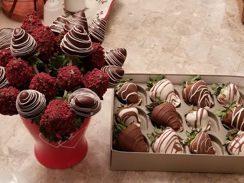 Comparing Edible Arrangements VS Sharis Berries Strawberries