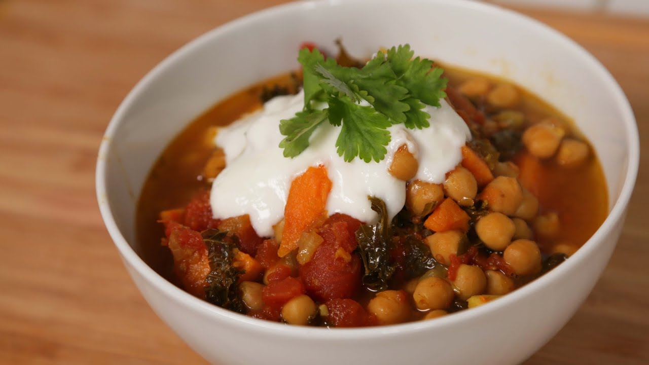 Chickpea Curry | Slow Cooker Meals | The Domestic Geek