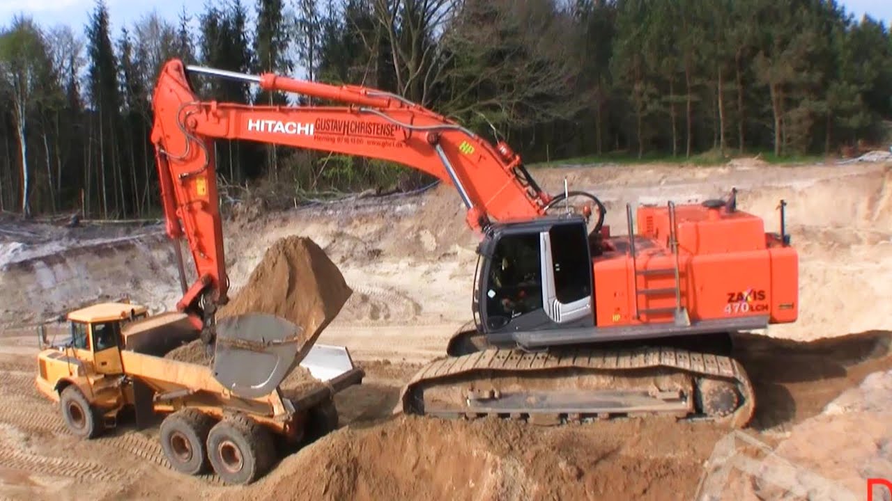 Hitachi Zaxis 470LCH Loading Volvo And Bell Dumpers - YouTube