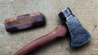 Forging a RUSTY Mini Sledge into a HATCHET