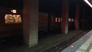 145次自強號台北站開車