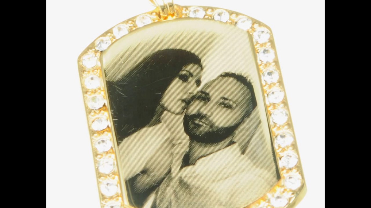 Cadouri de Valentine's Day - bijuterii gravate