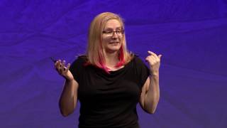 Computers are easy; people are hard - Bridget Kromhout (Pivotal)