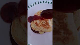Pazar klasiğim: yumuşacık pankek yaptım 🥞”