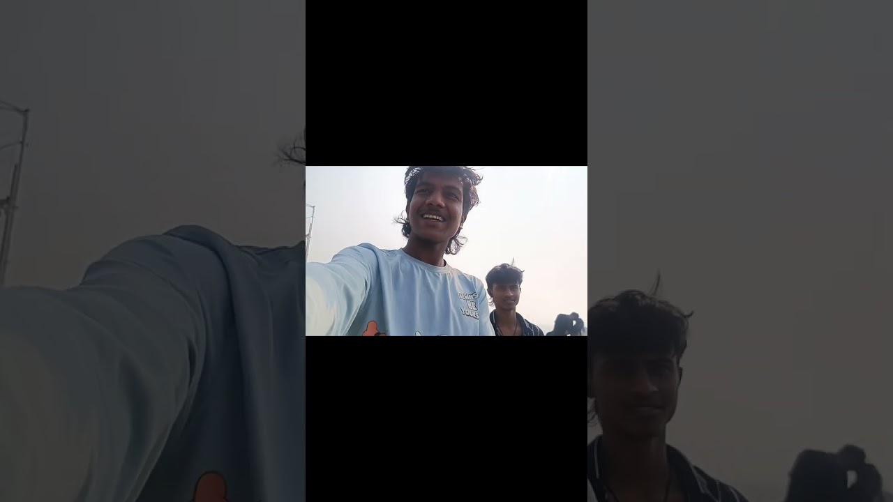 Ham gaye the Mumbai ka chor bajar chor bajar ghumne ke liye #Mumbai#chor bajar#Marine line