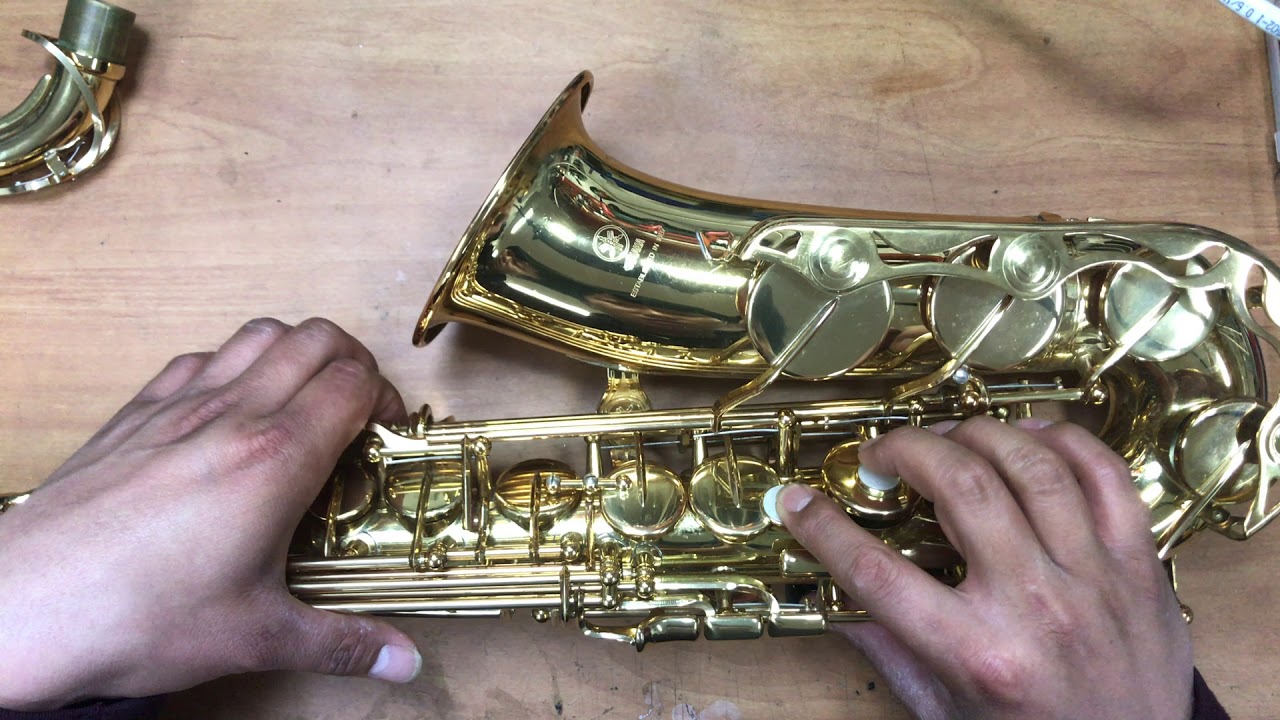 색소폰수리 저음소리가 안날때 점검하는 방법 saxophone repair G key YouTube