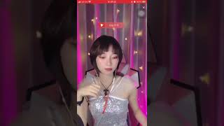 Hạ Còn Vương Nắng - Huỳnh Tú Uyên Cover