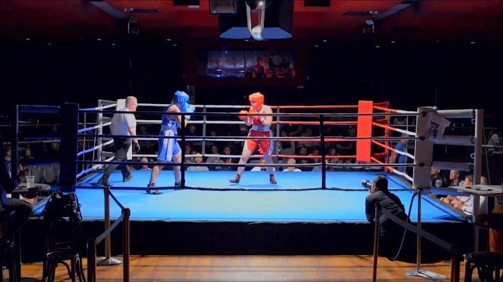 Fight 13 Laura Majewski VS Lauren Jones