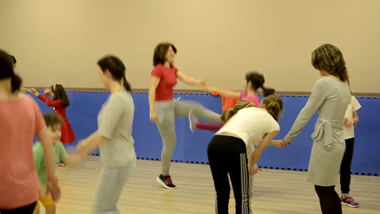 Деца и Родители - група по Акробатичен Рокендрол към Dance Station Sofia