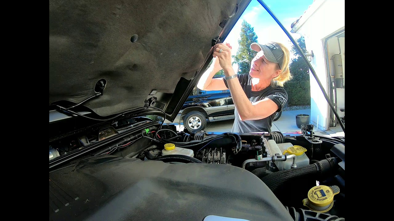 Redline Tuning Hood Struts Install on a JK