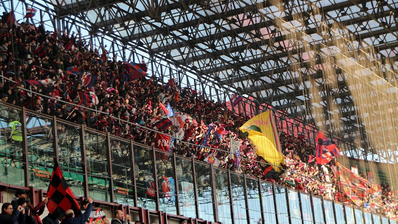 2000 Bologna Fans in SanSiro stadium (AC Milan vs Bologna 06.01.2015