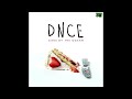 Dnce  cake by the ocean