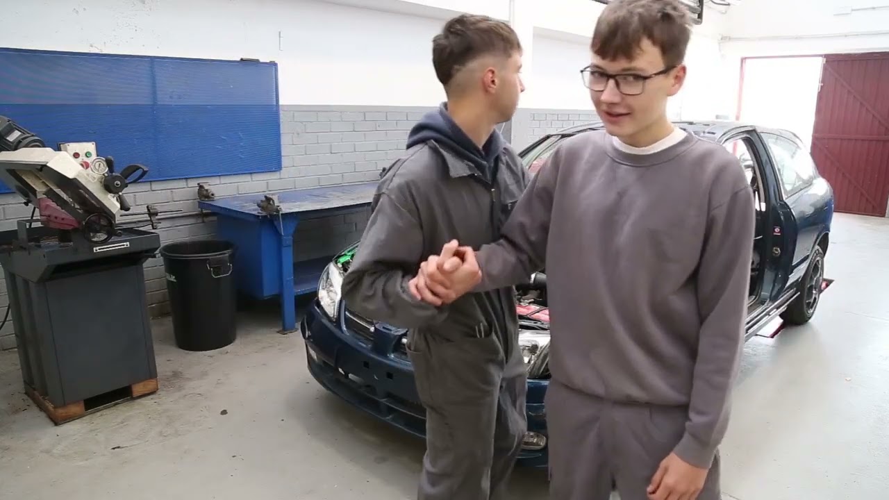 Videoclip de FP Básica de Mantemento de vehículos no IES Antón Losada Diéguez