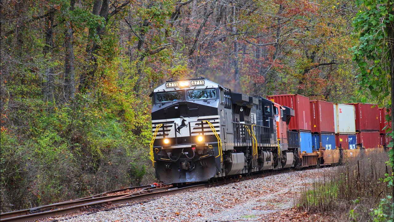Norfolk Southern 279 coming off the K&O onto the CNO&TP at Harriman ...